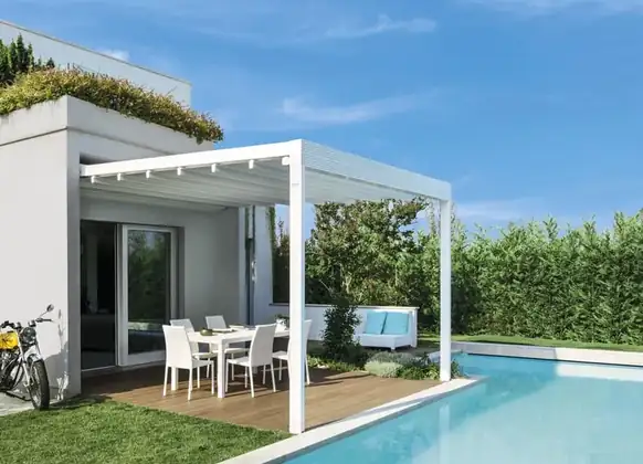 Pergola à Toit Rétractable Sur Mesure