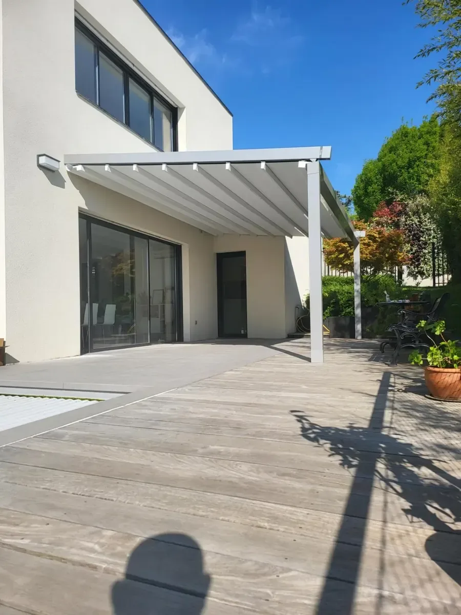 Pergola Bioclimatique Angle - Saint-Étienne - photo 18